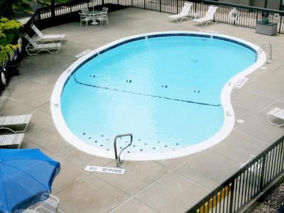 Hampton Kansas - Airport Hotel